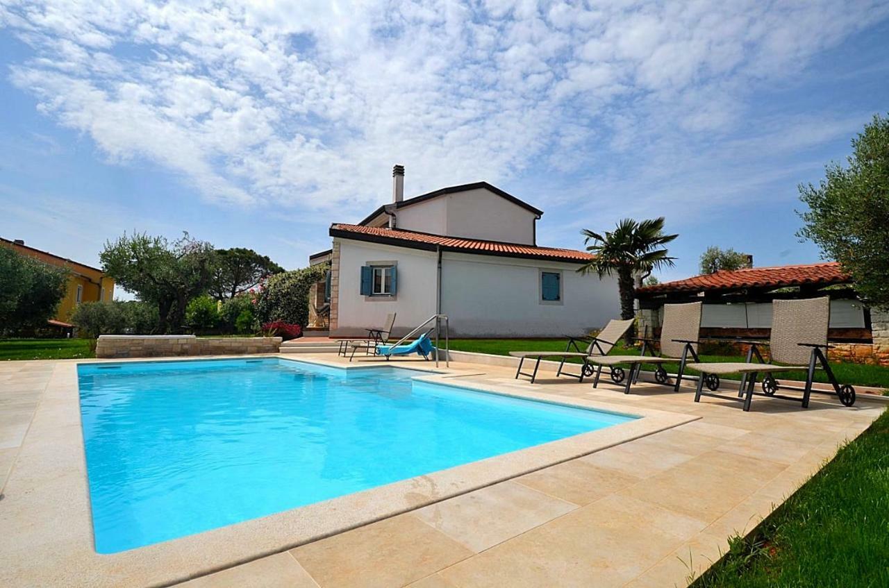 Holiday Home Sverko Novigrad Istria Εξωτερικό φωτογραφία